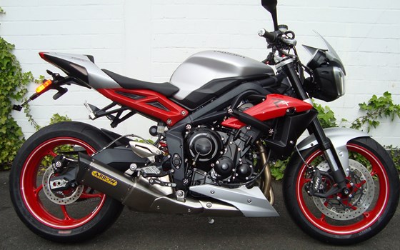 Umgebautes Motorrad Triumph Street Triple RX von Motorrad Reinhardt GmbH - Bild 1 Umgebautes Motorrad Triumph Street Triple RX von Motorrad Reinhardt GmbH - Bild 1