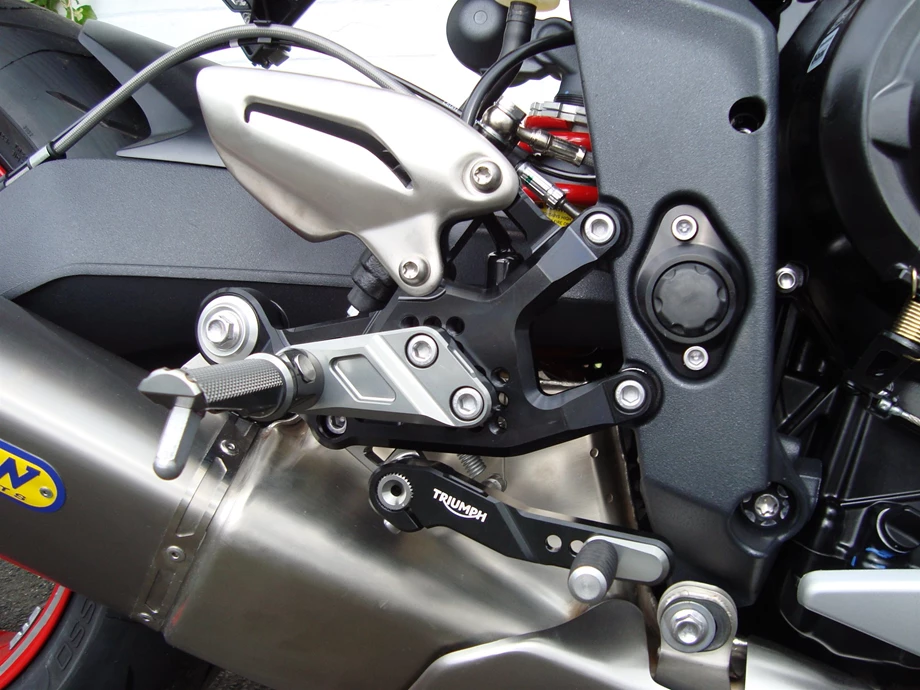 Rebuilt motorbike Triumph Street Triple RX Bild 4: Rebuilt motorbike Triumph Street Triple RX