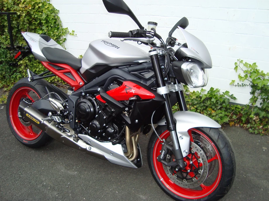 Rebuilt motorbike Triumph Street Triple RX Bild 8: Rebuilt motorbike Triumph Street Triple RX