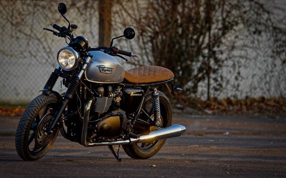 Umgebautes Motorrad Triumph Bonneville von CM-Bikes - Christian Maczynski e.K. - Bild 8 Umgebautes Motorrad Triumph Bonneville von CM-Bikes - Christian Maczynski e.K. - Bild 8