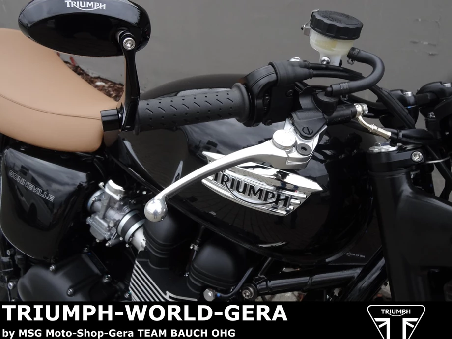 Umbgebautes Motorrad Triumph Bonneville Bild 8: Umbgebautes Motorrad Triumph Bonneville