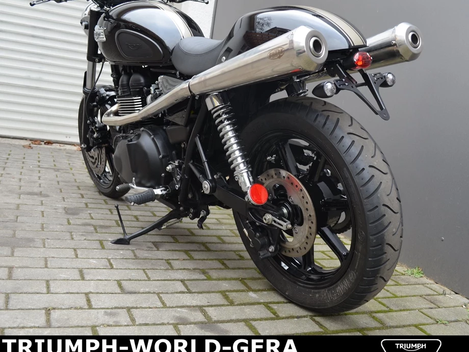 Umbgebautes Motorrad Triumph Bonneville Bild 6: Umbgebautes Motorrad Triumph Bonneville