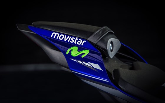 Umgebautes Motorrad Yamaha R1 von Motorland Motorrad GmbH - Bild 4 Umgebautes Motorrad Yamaha R1 von Motorland Motorrad GmbH - Bild 4