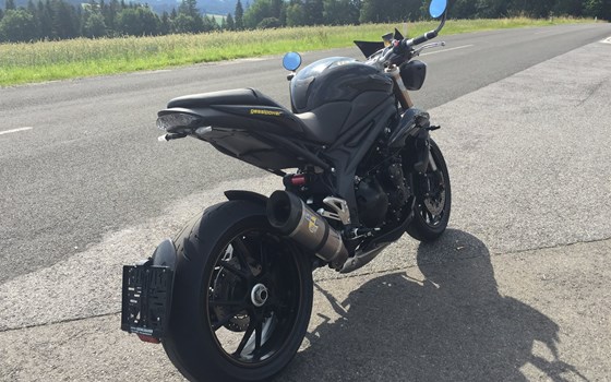 Umgebautes Motorrad Triumph Speed Triple 1050 von Gesslbauer GmbH - Bild 2 Umgebautes Motorrad Triumph Speed Triple 1050 von Gesslbauer GmbH - Bild 2
