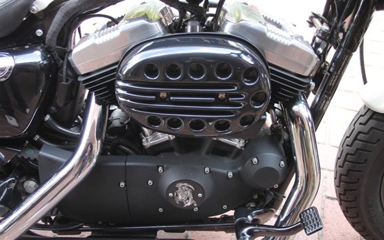 Umgebautes Motorrad Harley-Davidson Sportster XL 1200X Forty-Eight von X-Trem Custombikes - Bild 13 Umgebautes Motorrad Harley-Davidson Sportster XL 1200X Forty-Eight von X-Trem Custombikes - Bild 13
