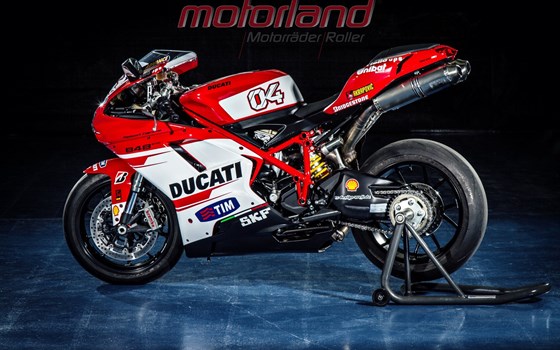 Umgebautes Motorrad Ducati 848 von Motorland Motorrad GmbH - Bild 1 Umgebautes Motorrad Ducati 848 von Motorland Motorrad GmbH - Bild 1
