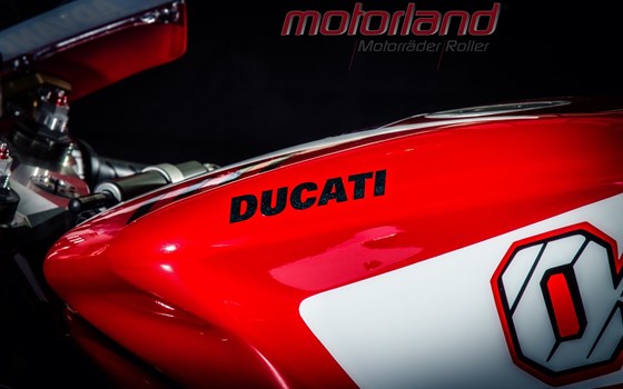 Umgebautes Motorrad Ducati 848 von Motorland Motorrad GmbH - Bild 5 Umgebautes Motorrad Ducati 848 von Motorland Motorrad GmbH - Bild 5