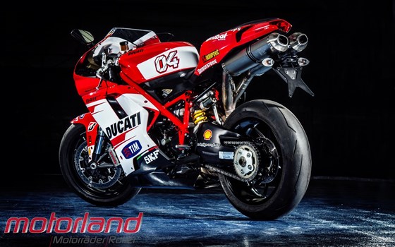 Umgebautes Motorrad Ducati 848 von Motorland Motorrad GmbH - Bild 8 Umgebautes Motorrad Ducati 848 von Motorland Motorrad GmbH - Bild 8