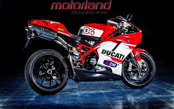 Umgebautes Motorrad Ducati 848 von Motorland Motorrad GmbH - Bild 9 Umgebautes Motorrad Ducati 848 von Motorland Motorrad GmbH - Bild 9