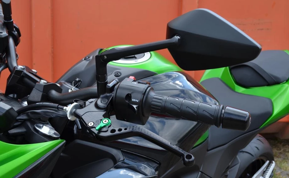 Umbgebautes Motorrad Kawasaki Z 800 e Bild 3: Umbgebautes Motorrad Kawasaki Z 800 e