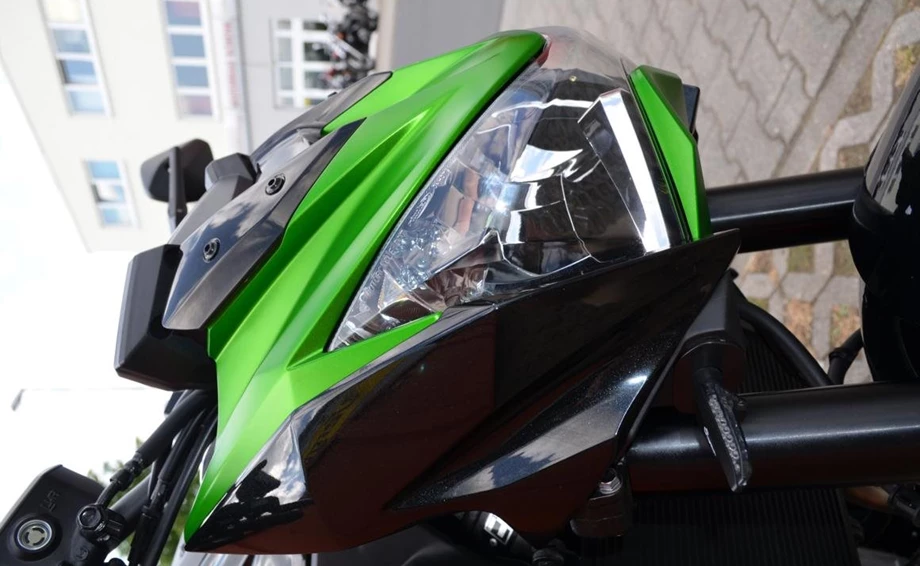 Umbgebautes Motorrad Kawasaki Z 800 e Bild 4: Umbgebautes Motorrad Kawasaki Z 800 e