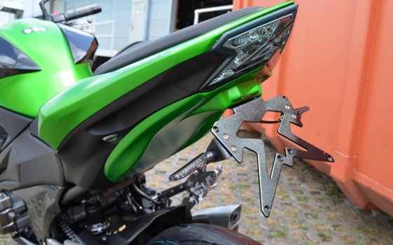 Umgebautes Motorrad Kawasaki Z 800 e von Motorrad Schenk Idstein GbR. - Bild 6 Umgebautes Motorrad Kawasaki Z 800 e von Motorrad Schenk Idstein GbR. - Bild 6