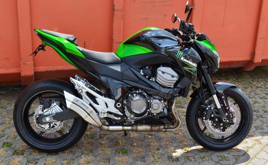 Umbgebautes Motorrad Kawasaki Z 800 e Bild 8: Umbgebautes Motorrad Kawasaki Z 800 e