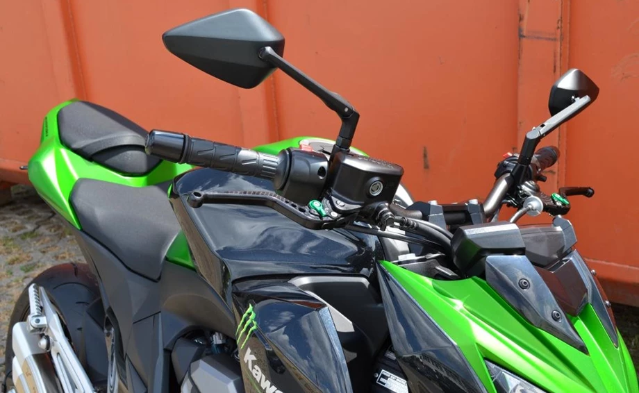 Umbgebautes Motorrad Kawasaki Z 800 e Bild 9: Umbgebautes Motorrad Kawasaki Z 800 e