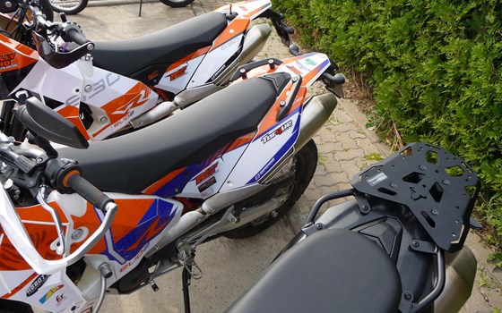 Umgebautes Motorrad KTM 690 LC4 Rally von Bräuer Motorradsport KG - Bild 8 Umgebautes Motorrad KTM 690 LC4 Rally von Bräuer Motorradsport KG - Bild 8