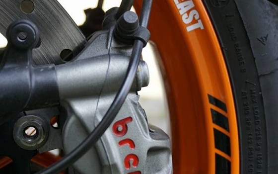 Umgebautes Motorrad KTM 1290 Super Duke R von Motorrad Bolte - Bild 6 Umgebautes Motorrad KTM 1290 Super Duke R von Motorrad Bolte - Bild 6