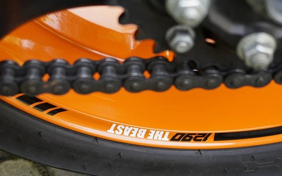 Umgebautes Motorrad KTM 1290 Super Duke R von Motorrad Bolte - Bild 8 Umgebautes Motorrad KTM 1290 Super Duke R von Motorrad Bolte - Bild 8