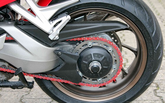 Umgebautes Motorrad Honda VFR 800 F von Auto-und Motorradhaus Bürstadt GmbH - Bild 7