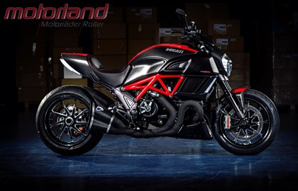 Ducati Diavel Carbon Custom Bike Ducati Diavel Carbon Custom Bike