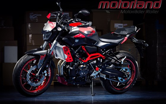Umgebautes Motorrad Yamaha MT-07 von Motorland Motorrad GmbH - Bild 6 Umgebautes Motorrad Yamaha MT-07 von Motorland Motorrad GmbH - Bild 6