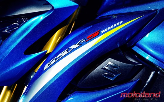 Umgebautes Motorrad Suzuki GSX-S1000 von Motorland Motorrad GmbH - Bild 4 Umgebautes Motorrad Suzuki GSX-S1000 von Motorland Motorrad GmbH - Bild 4