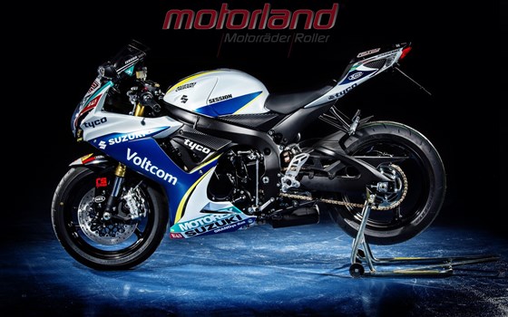 Umgebautes Motorrad Suzuki GSX-R 750 von Motorland Motorrad GmbH - Bild 1 Umgebautes Motorrad Suzuki GSX-R 750 von Motorland Motorrad GmbH - Bild 1