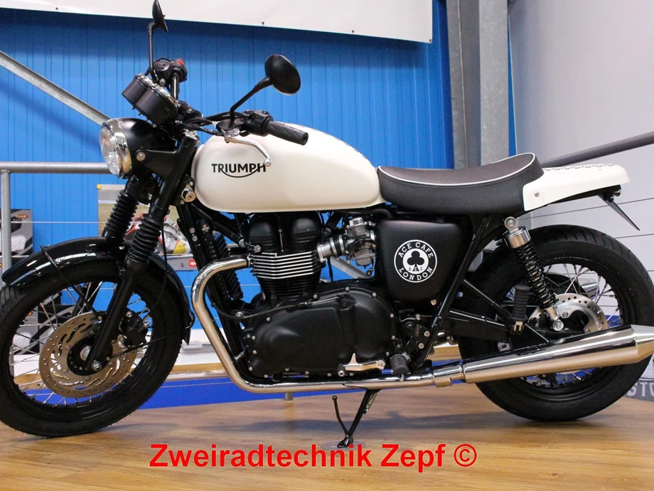 Umbgebautes Motorrad Triumph Bonneville Spirit Bild 3: Umbgebautes Motorrad Triumph Bonneville Spirit