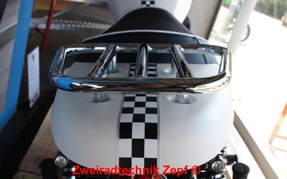 Umgebautes Motorrad Triumph Bonneville Spirit von Zweiradtechnik Zepf GmbH - Bild 8 Umgebautes Motorrad Triumph Bonneville Spirit von Zweiradtechnik Zepf GmbH - Bild 8