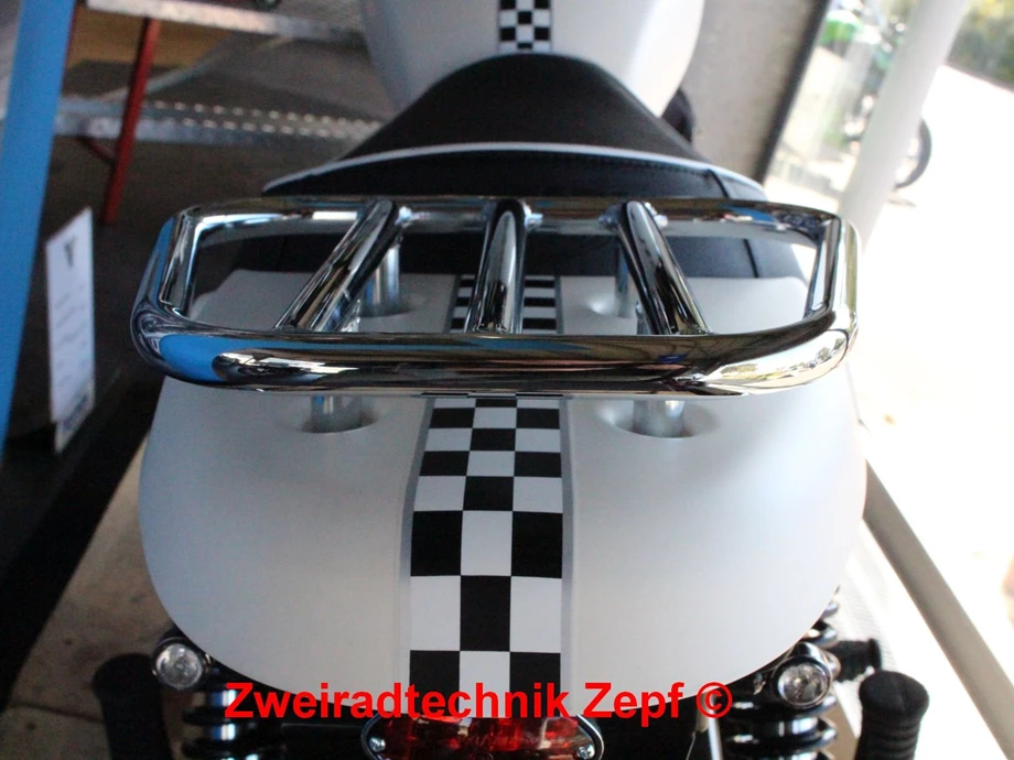 Umbgebautes Motorrad Triumph Bonneville Spirit Bild 8: Umbgebautes Motorrad Triumph Bonneville Spirit