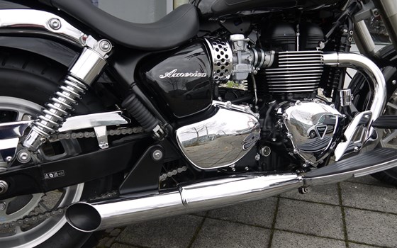 Umgebautes Motorrad Triumph America von Klingenberger Kehl GbR - Bild 7 Umgebautes Motorrad Triumph America von Klingenberger Kehl GbR - Bild 7