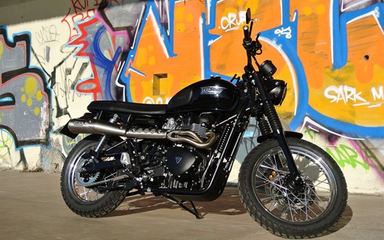 Umgebautes Motorrad Triumph Scrambler von Klingenberger Kehl GbR - Bild 1 Umgebautes Motorrad Triumph Scrambler von Klingenberger Kehl GbR - Bild 1