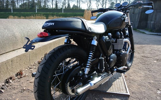 Umgebautes Motorrad Triumph Bonneville T100 Black von Klingenberger Kehl GbR - Bild 5 Umgebautes Motorrad Triumph Bonneville T100 Black von Klingenberger Kehl GbR - Bild 5