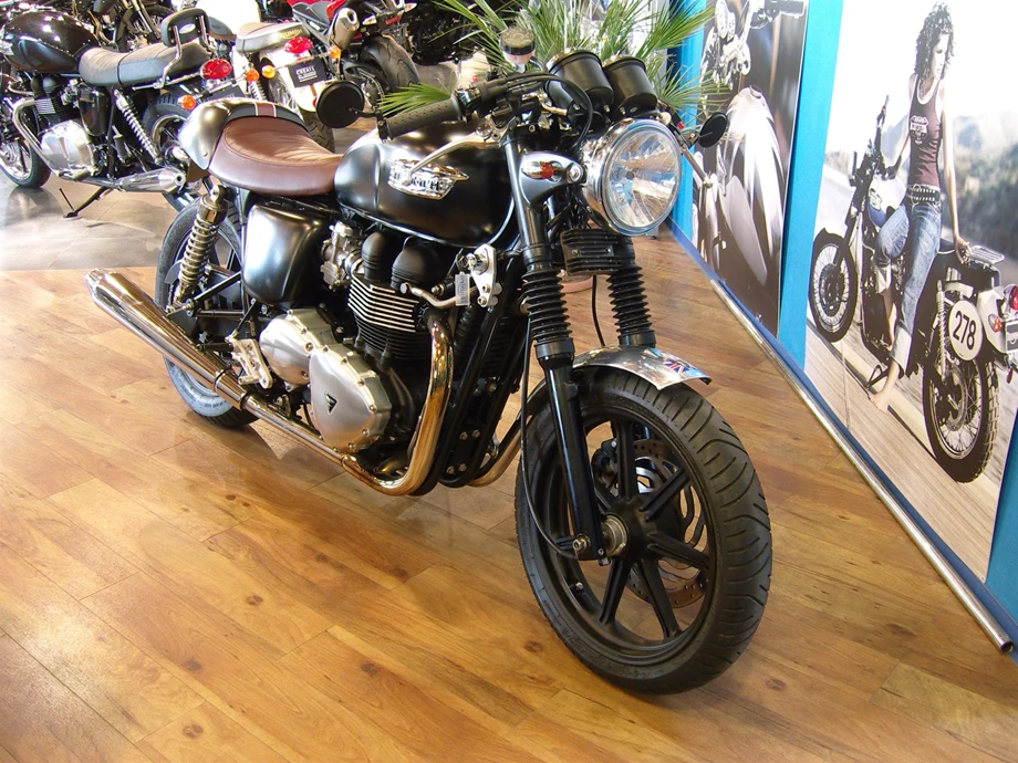 Umbgebautes Motorrad Triumph Bonneville Bild 1: Umbgebautes Motorrad Triumph Bonneville