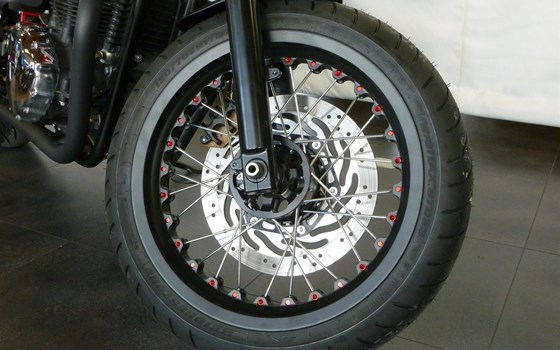 Umgebautes Motorrad Triumph Bonneville T100 von SBF TRIUMPH Bikes & Parts GmbH & Co.KG - Bild 3 Umgebautes Motorrad Triumph Bonneville T100 von SBF TRIUMPH Bikes & Parts GmbH & Co.KG - Bild 3