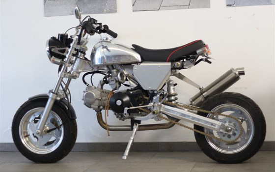 Umgebautes Motorrad Honda Monkey von Monkeyking - Bild 1 Umgebautes Motorrad Honda Monkey von Monkeyking - Bild 1