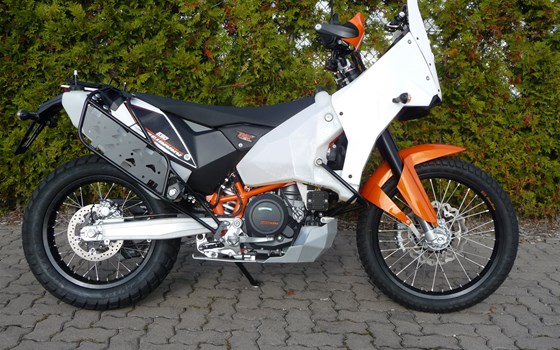 Umgebautes Motorrad KTM 690 Enduro R von Bräuer Motorradsport KG - Bild 14 Umgebautes Motorrad KTM 690 Enduro R von Bräuer Motorradsport KG - Bild 14