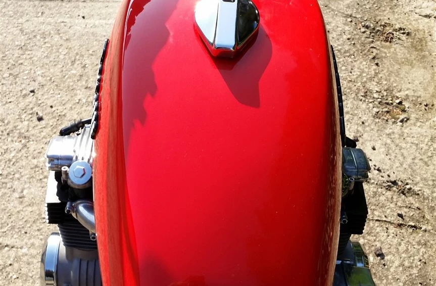 Umbgebautes Motorrad Benelli 750 Sei Bild 5: Umbgebautes Motorrad Benelli 750 Sei