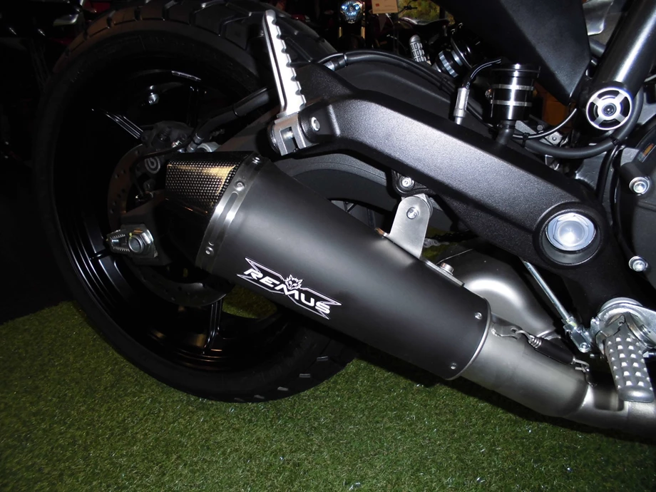 Umbgebautes Motorrad Ducati Scrambler Full Throttle Bild 4: Umbgebautes Motorrad Ducati Scrambler Full Throttle