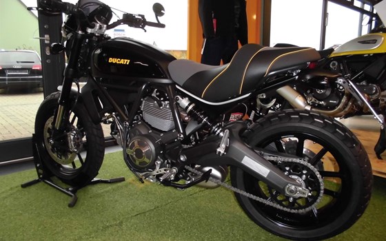 Umgebautes Motorrad Ducati Scrambler Full Throttle von Team Wahlers GmbH - Bild 8 Umgebautes Motorrad Ducati Scrambler Full Throttle von Team Wahlers GmbH - Bild 8