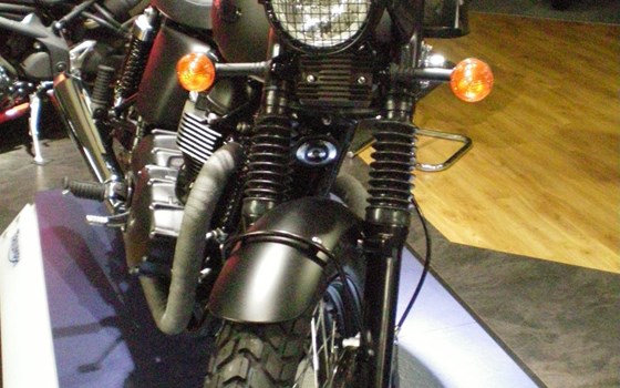 Umgebautes Motorrad Triumph Bonneville T100 Black von TRIUMPH Chemnitz Böttger und Budach OHG - Bild 9 Umgebautes Motorrad Triumph Bonneville T100 Black von TRIUMPH Chemnitz Böttger und Budach OHG - Bild 9