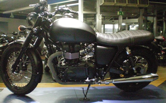 Umgebautes Motorrad Triumph Bonneville T100 Black von TRIUMPH Chemnitz Böttger und Budach OHG - Bild 11 Umgebautes Motorrad Triumph Bonneville T100 Black von TRIUMPH Chemnitz Böttger und Budach OHG - Bild 11