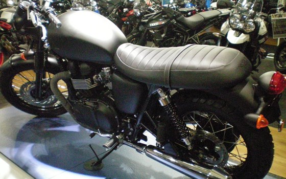 Umgebautes Motorrad Triumph Bonneville T100 Black von TRIUMPH Chemnitz Böttger und Budach OHG - Bild 13 Umgebautes Motorrad Triumph Bonneville T100 Black von TRIUMPH Chemnitz Böttger und Budach OHG - Bild 13