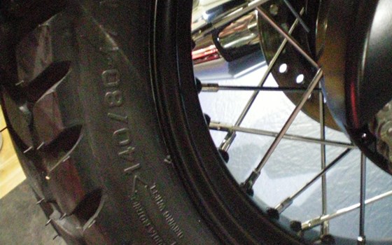 Umgebautes Motorrad Triumph Bonneville T100 Black von TRIUMPH Chemnitz Böttger und Budach OHG - Bild 5 Umgebautes Motorrad Triumph Bonneville T100 Black von TRIUMPH Chemnitz Böttger und Budach OHG - Bild 5