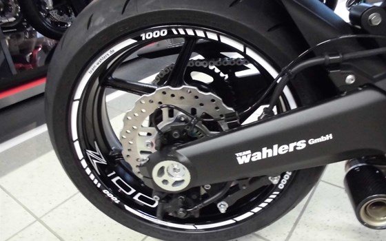 Umgebautes Motorrad Kawasaki Z 1000 Black Edition von Team Wahlers GmbH - Bild 17 Umgebautes Motorrad Kawasaki Z 1000 Black Edition von Team Wahlers GmbH - Bild 17