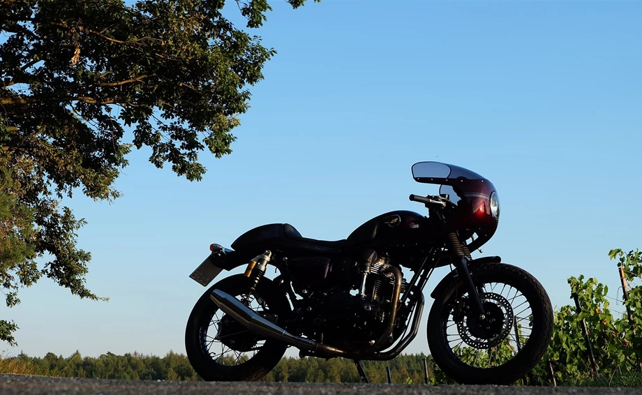 Umbgebautes Motorrad Kawasaki W800 Bild 5: Umbgebautes Motorrad Kawasaki W800