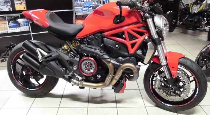 Ducati Monster 1200 SE Special Edition made by Team Wahlers