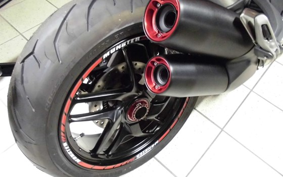 Umgebautes Motorrad Ducati Monster 1200 von Team Wahlers GmbH - Bild 11 Umgebautes Motorrad Ducati Monster 1200 von Team Wahlers GmbH - Bild 11