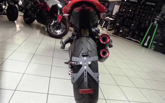 Umgebautes Motorrad Ducati Monster 1200 von Team Wahlers GmbH - Bild 9 Umgebautes Motorrad Ducati Monster 1200 von Team Wahlers GmbH - Bild 9