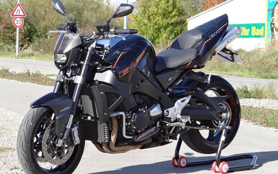 Umgebautes Motorrad Suzuki B-King von Motorrad Hintermeyer GmbH - Bild 1 Umgebautes Motorrad Suzuki B-King von Motorrad Hintermeyer GmbH - Bild 1