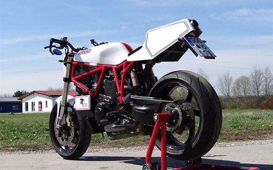 Umgebautes Motorrad Ducati 900 SS von Motorrad Hintermeyer GmbH - Bild 5 Umgebautes Motorrad Ducati 900 SS von Motorrad Hintermeyer GmbH - Bild 5
